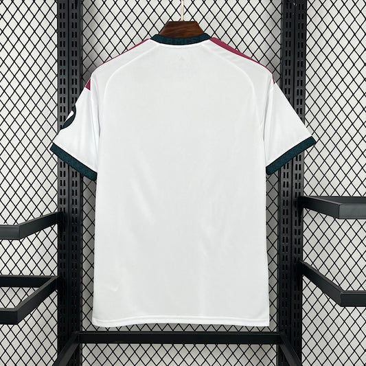 Maillot Real Madrid Extérieur 2026/2027 vue dos