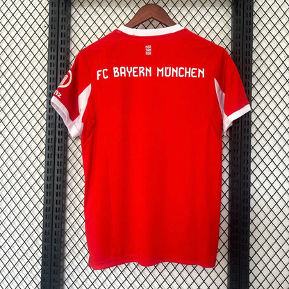 Bayern Muninch Maillot Concepts Football Saison 2025
