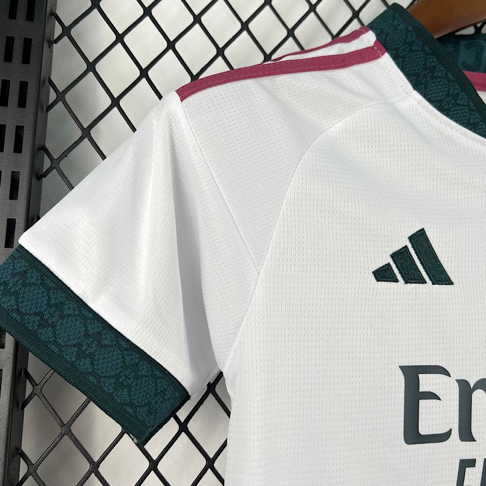 Maillot Real Madrid Enfant Domicile 2026/2027 zoom
