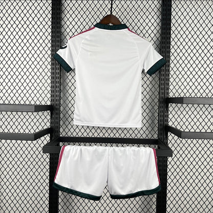Maillot Real Madrid Enfant Domicile 2026/2027 vue dos