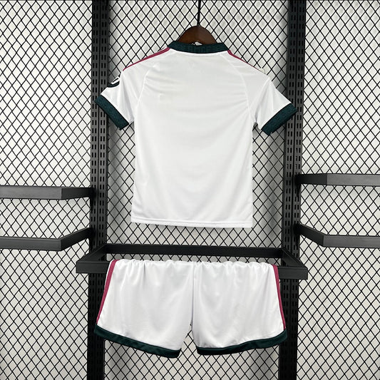 Maillot Real Madrid Enfant Domicile 2026/2027 vue dos