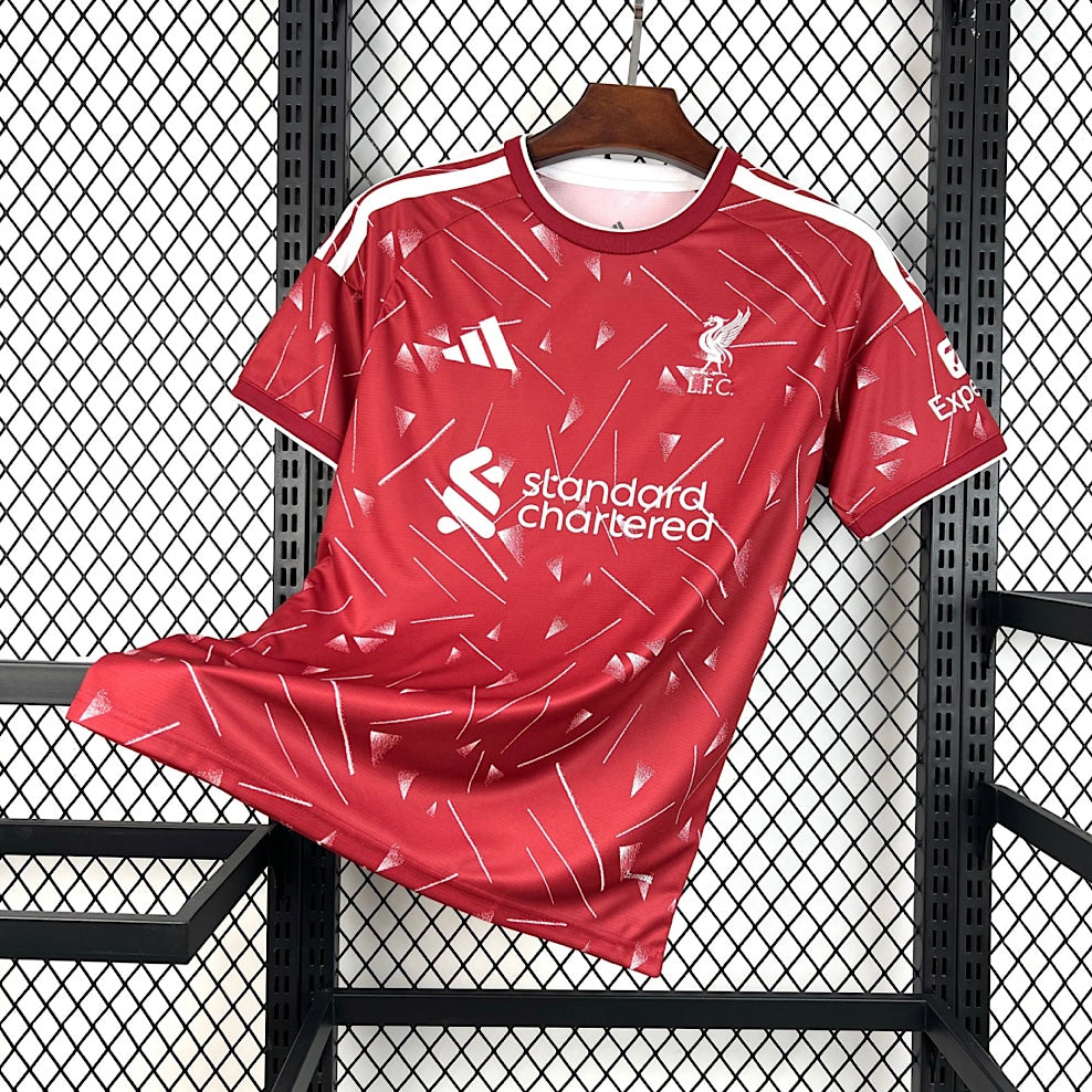 Maillot Liverpool Domicile 2026/2027 vue face Reds