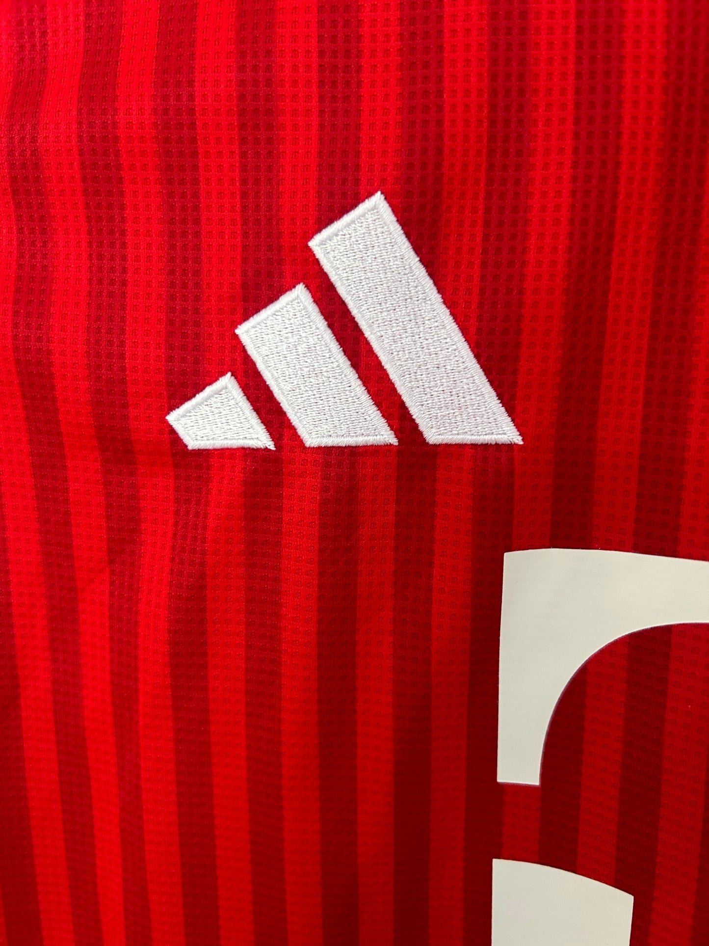 Bayern Munchen Maillot Football Rouge  Saison 2026/2027