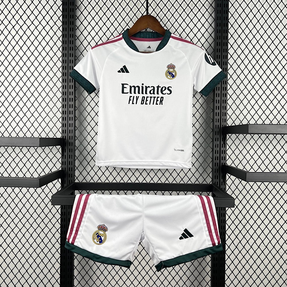 Maillot Real Madrid Enfant Domicile 2026/2027 vue face