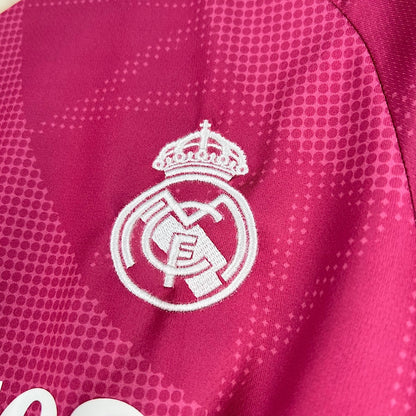 Maillot Real Madrid Domicile 2026/2027 zoom logo